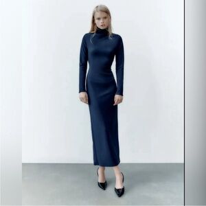 Zara navy blue mock neck long sleeve cut out twist back long midi dress sz M